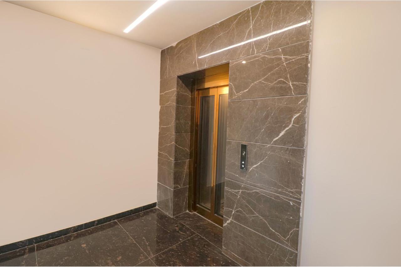 Fabhotel Prime Shanit Delhi  Extérieur photo