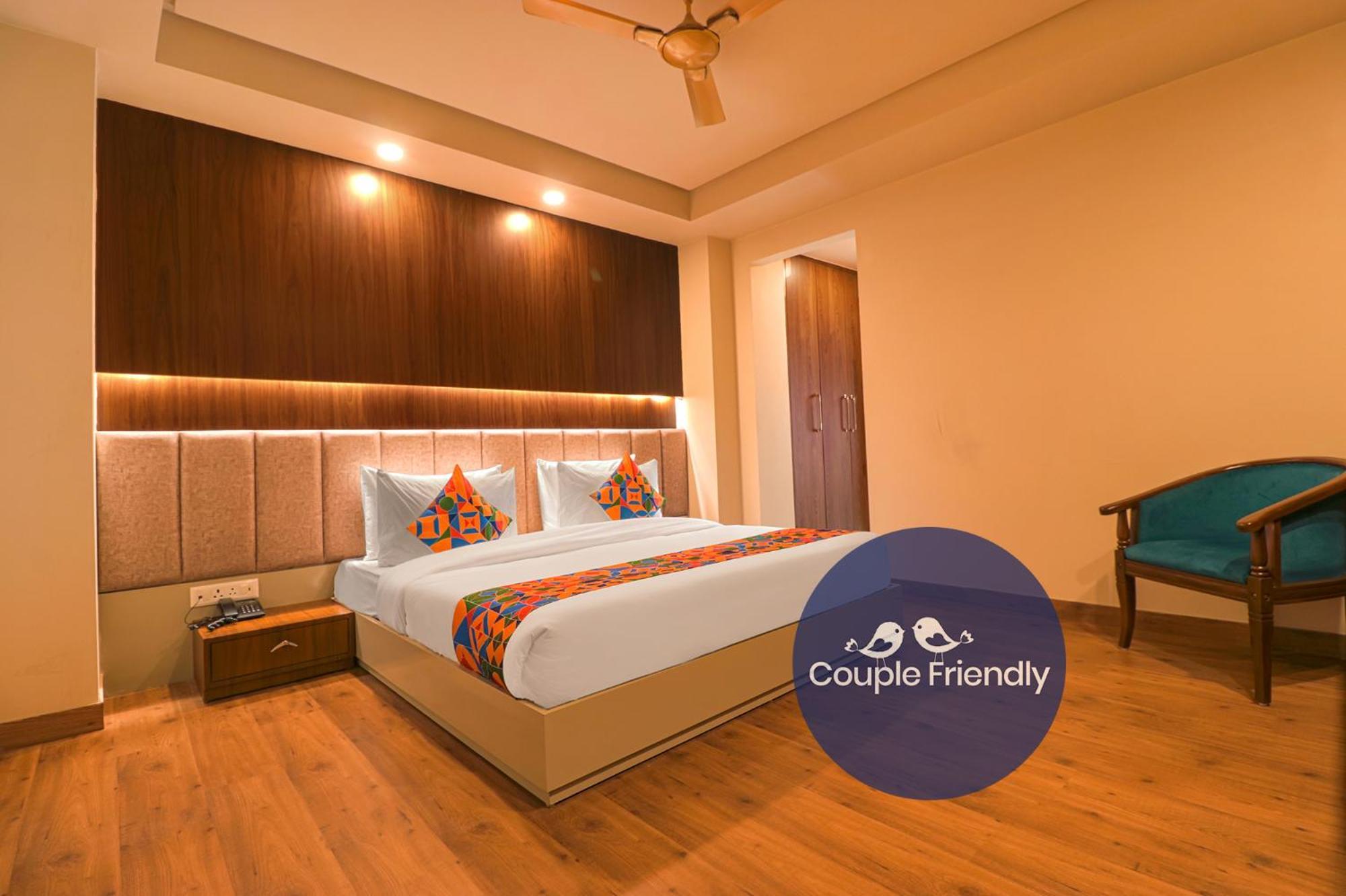 Fabhotel Prime Shanit Delhi  Extérieur photo